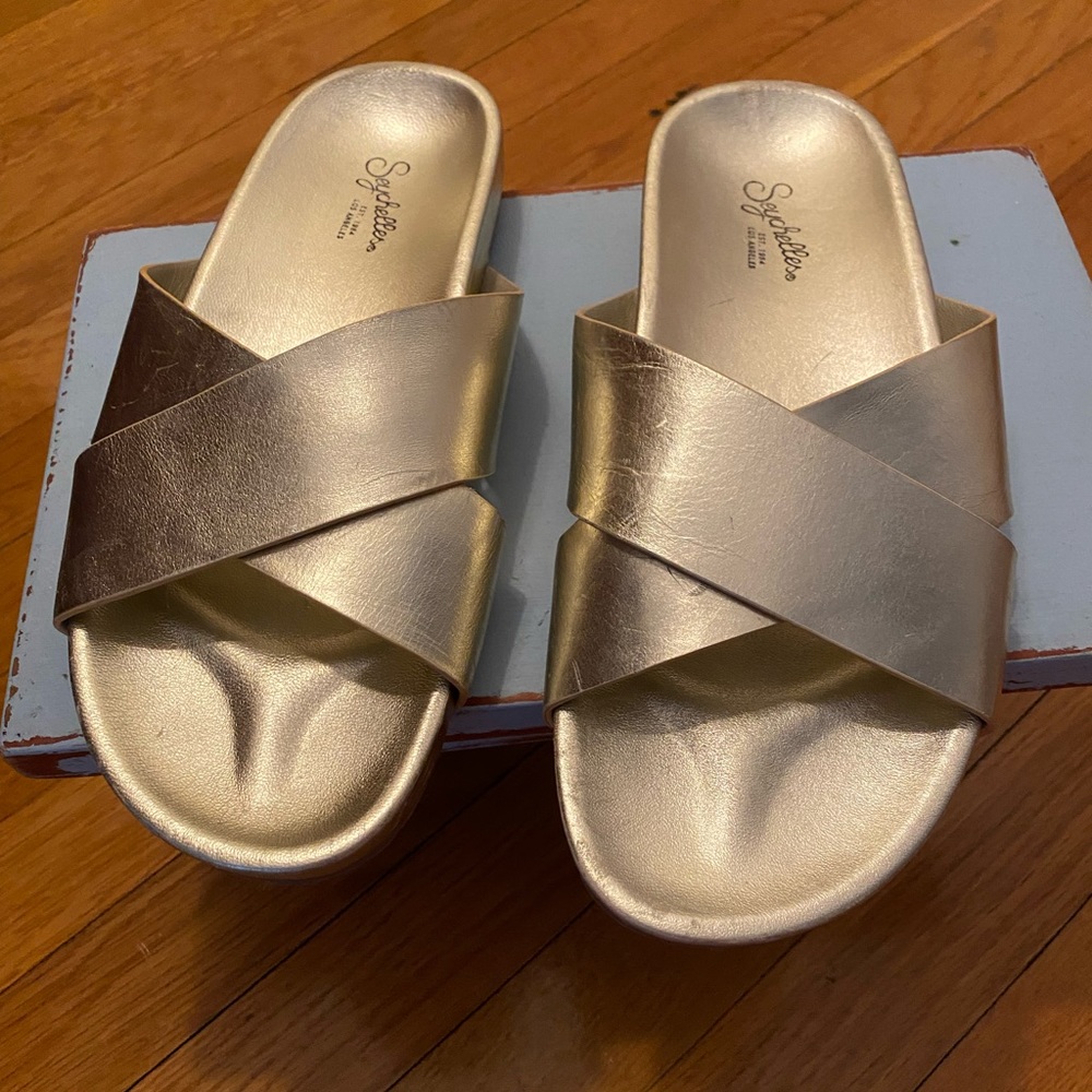 Seychelles Gold Leather Slide Sandals Size 9